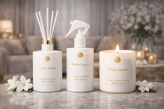 Coffrets de bougies parfumées de luxe AURA Paris avec bougie, spray et diffuseur